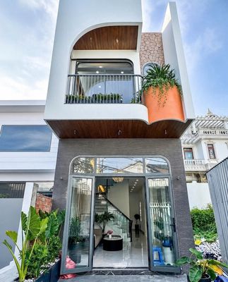 Nhà SHR hoàn công sẵn chỉ 1 tỷ 850 sang tay