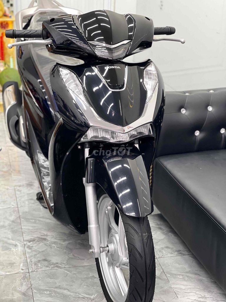 ⭐️ (𝗦𝗵𝟭𝟮𝟱/𝗔𝗕𝗦/𝟮𝟬𝟮𝟭 Đ𝗶 𝗟𝘂̛𝗼̛́𝘁 Như Mới ) ⭐️. Mua bán Xe máy tại Huyện Châu Thành Đồng Tháp được đăng bởi Gia Kiệt  hình 3