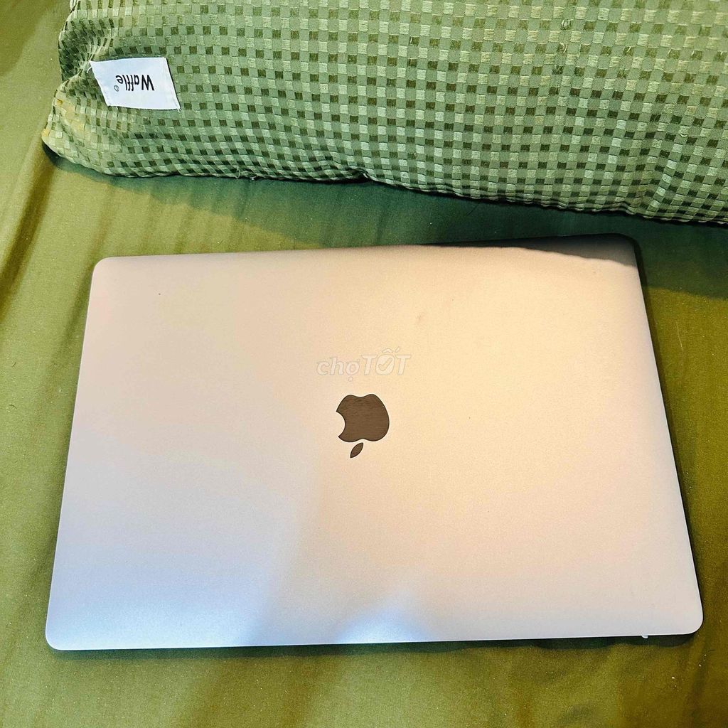 Apple MacBook Pro 2018 i7 15.4 inch 16GB/512GB. Mua bán Laptop tại Quận Cẩm Lệ Đà Nẵng được đăng bởi Macflow hình 1