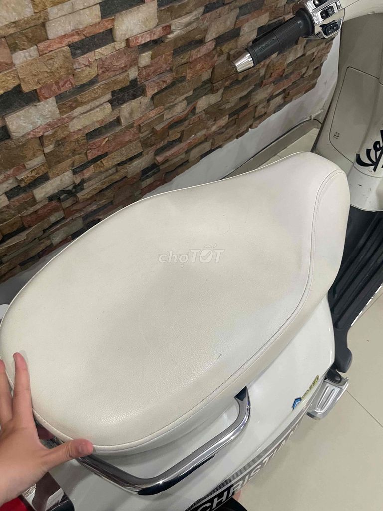 Piaggio Primavera 2019 mới keng. Mua bán Xe máy tại Quận Tân Phú Tp Hồ Chí Minh được đăng bởi Phan Thị Thanh Thảo hình 3