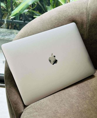 macbook Pro 2019 i5/8/128gb 99%. Mua bán Laptop tại Quận Đống Đa Hà Nội được đăng bởi Tạ Duy Lâm