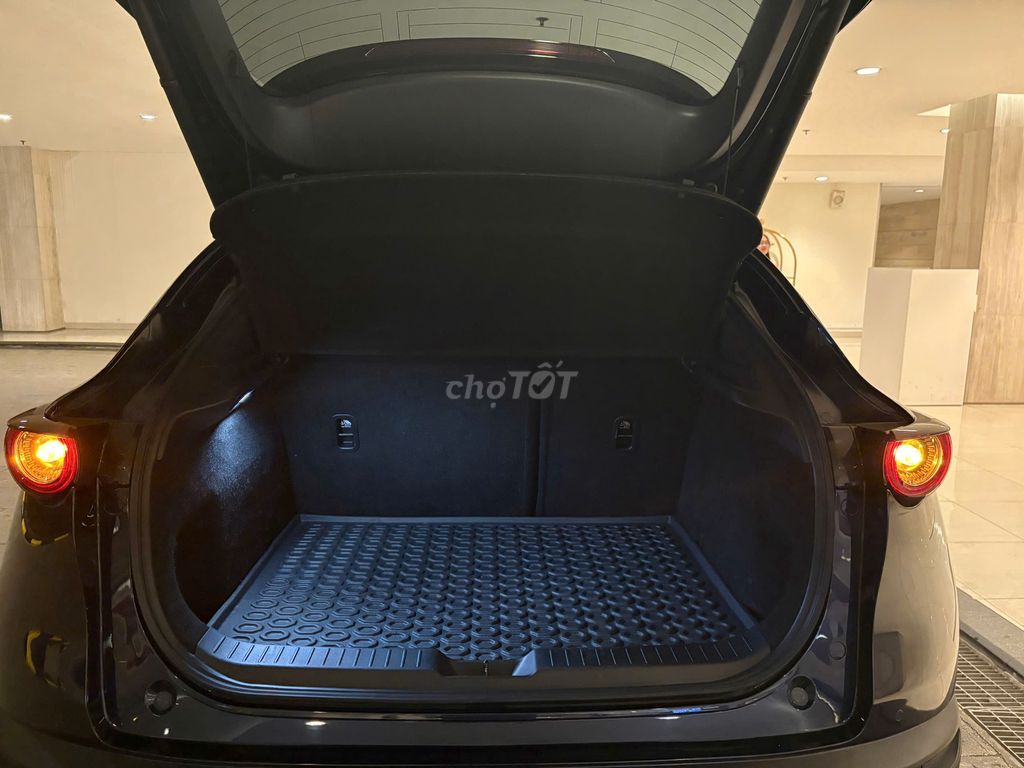 Mazda CX-30 2023 Luxury 2.0 AT - 36000 km. Mua bán Ô tô tại Thành phố Thủ Đức Tp Hồ Chí Minh được đăng bởi Trần Quốc Vũ hình 11