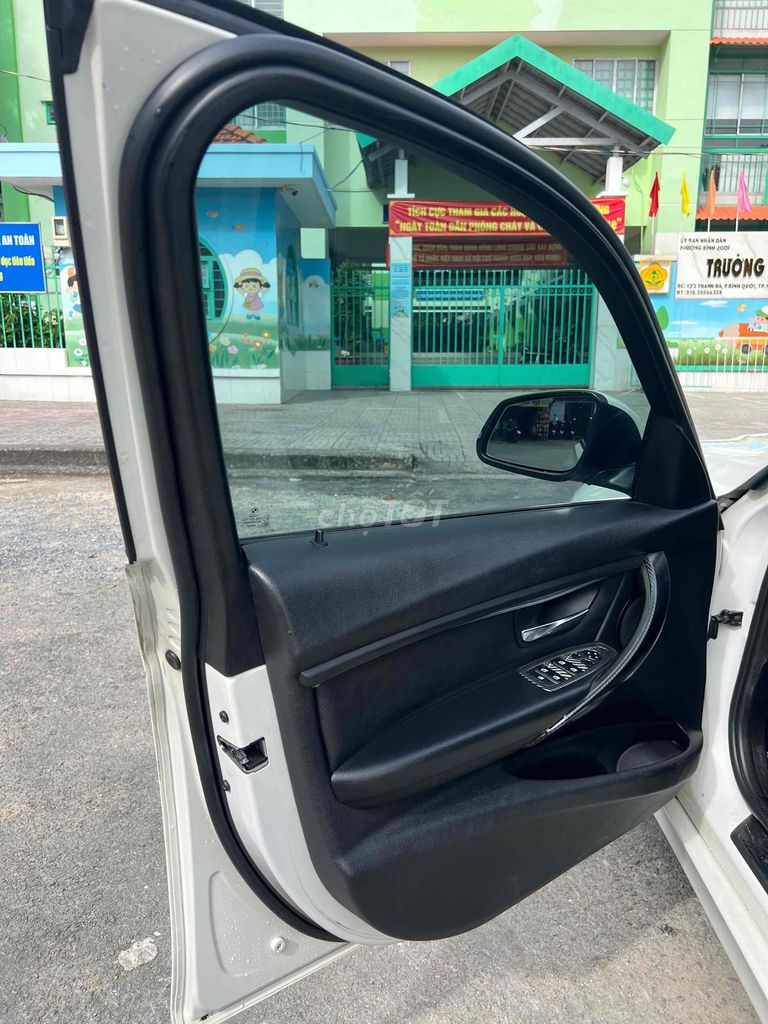 BMW 3 Series 2***00 km. Mua bán Ô tô tại Quận Bình Thạnh Tp Hồ Chí Minh được đăng bởi văn vũ hình 10