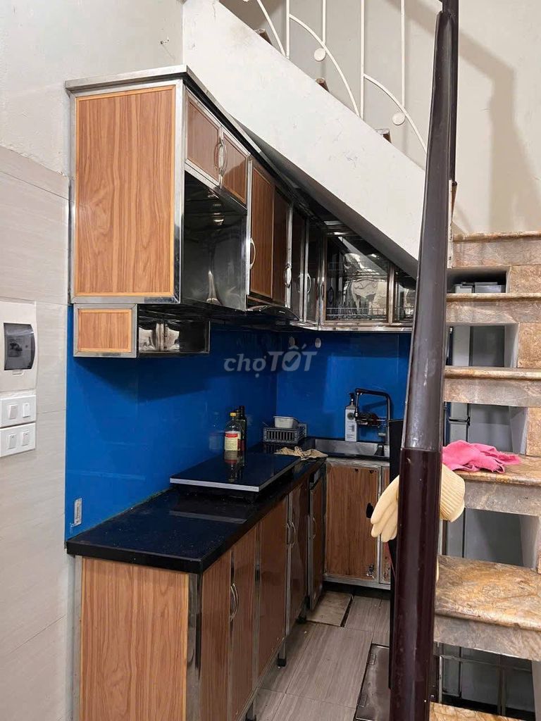 Cho thuê nhà 41m² x 3 tầng, 1 tum, 4PN, Đống Đa, Hà Nội