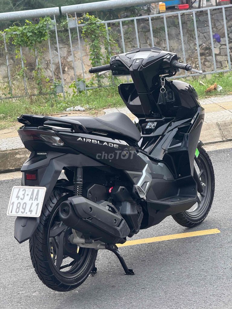 Воздушное лезвие Honda 2025, черный смайк