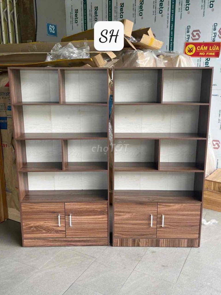 Kệ sách Gỗ MDF phủ melamin Óc chó 140x70x24cm. Mua bán Tủ, kệ gia đình tại Quận Thanh Khê Đà Nẵng được đăng bởi Bàn Ghế Kệ Tủ Nội Thất Đn hình 1