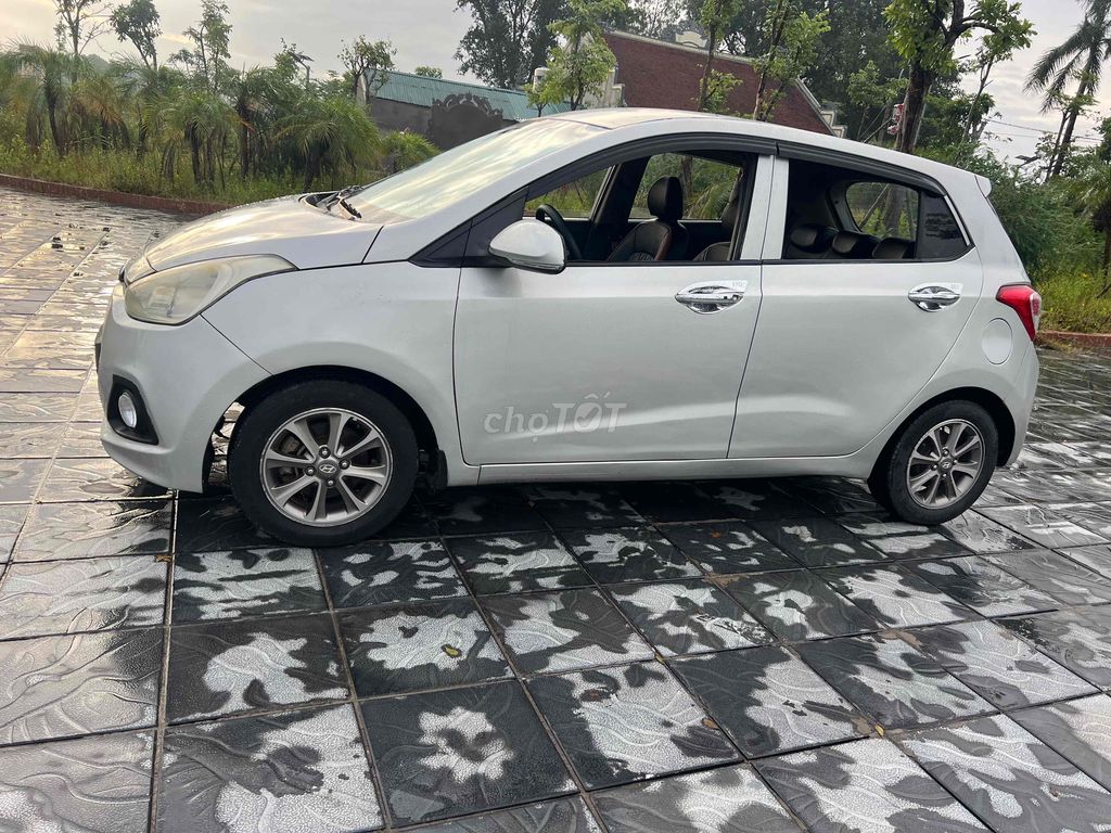 Hyundai Grand i10 2014 - 55555 km. Mua bán Ô tô tại Huyện Đông Anh Hà Nội được đăng bởi tuan hình 2