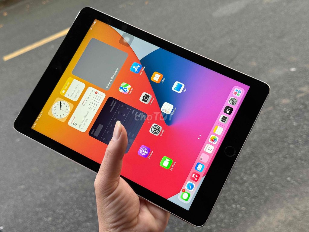 iPad Air 2 64GB, ios 15, Game, Youtube. Mua bán Máy tính bảng tại Quận Tân Bình Tp Hồ Chí Minh được đăng bởi khang hình 1