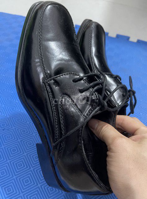 Giày tây Royal Shoes Bé trai size 31-32 Đen 90%. Mua bán Mẹ và bé tại Quận 10 Tp Hồ Chí Minh được đăng bởi Góc pass đồ auth hình 1