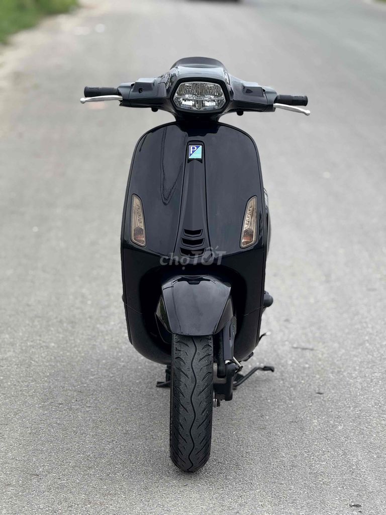 Vespa 2022 biển 43 máy móc rin ngon chạy nhẹ tơn g. Mua bán Xe máy tại Quận Liên Chiểu Đà Nẵng được đăng bởi Nhật Tình hình 3