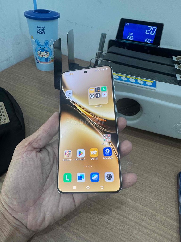 Vivo X200 Pro 12/256g ngoại hình gần 99. Mua bán Điện thoại tại Huyện Bình Chánh Tp Hồ Chí Minh được đăng bởi kemthui hình 1