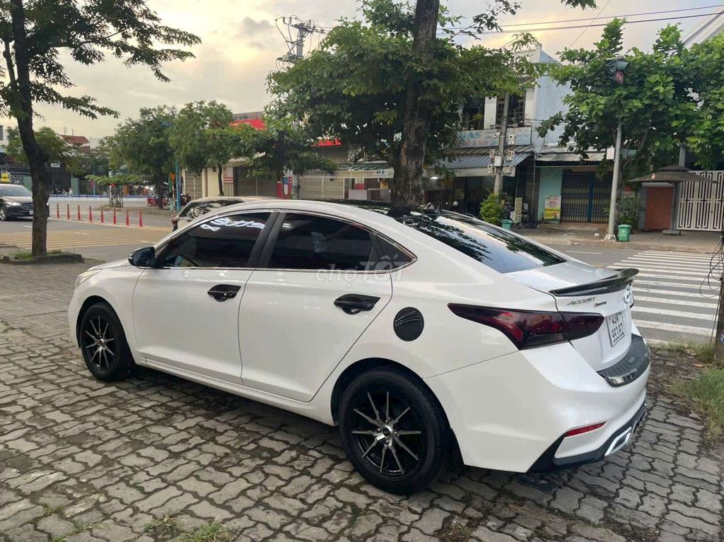 Cần tìm mua xe Hyundai gia đình, nhanh gọn ủy tín. Mua bán Ô tô tại Quận Hải Châu Đà Nẵng được đăng bởi otocudanang hình 2