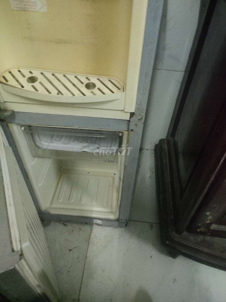 Cây nước nóng lạnh Sanaky Trắng. Mua bán Bếp, lò, đồ điện nhà bếp tại Thị xã Tân Uyên Bình Dương được đăng bởi Nguyen Canh Phuc hình 1