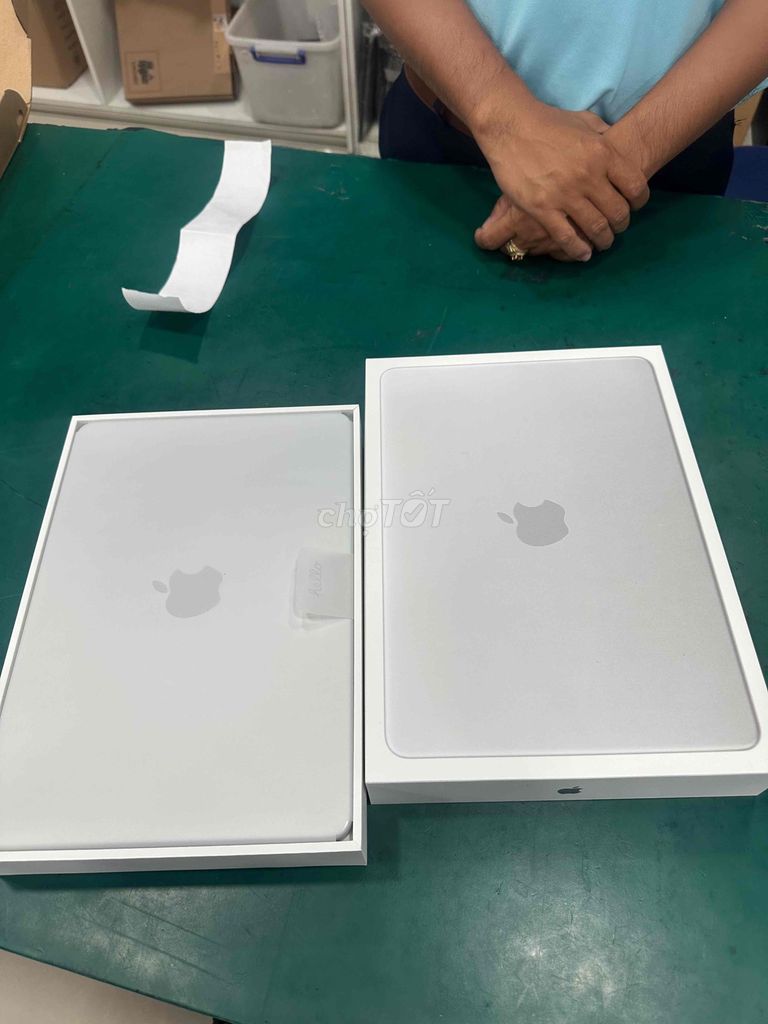 Apple Macbook Neo A18Pro 13 inch 8GB/256GB. Mua bán Laptop tại Huyện Bình Chánh Tp Hồ Chí Minh được đăng bởi NTT hình 1