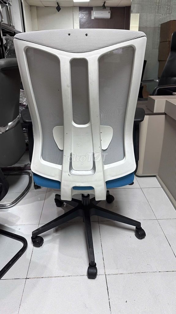 Thanh lý ghê văn phòng như hình. Mua bán Bàn ghế tại Huyện Hoài Đức Hà Nội được đăng bởi Hàng trưng bày thanh lý  hình 1