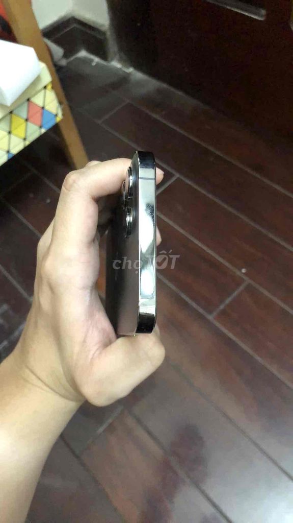 Cần bán 12 Promax 128GB Xám đen