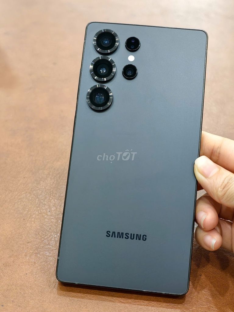 Samsung Galaxy S25 Ultra 256GB Đen. Mua bán Điện thoại tại Quận Đống Đa Hà Nội được đăng bởi Hn Store hình 1