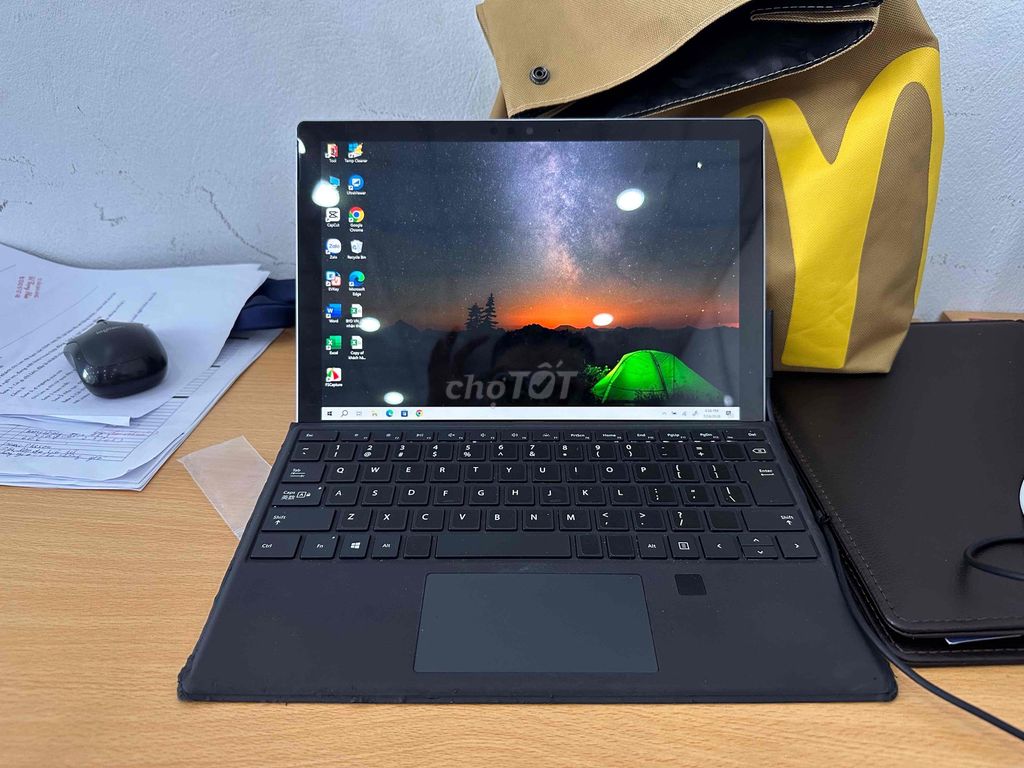 Microsoft Surface Pro 6 Bạc Kim loại. Mua bán Máy tính bảng tại Quận Bắc Từ Liêm Hà Nội được đăng bởi Hùng Bùi Việt hình 1
