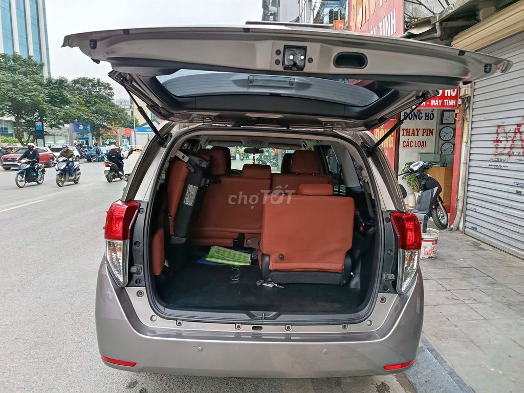 Toyota Innova 2016 2.0E - 29000 km. Mua bán Ô tô tại Quận Hai Bà Trưng Hà Nội được đăng bởi Trần Hùng hình 10