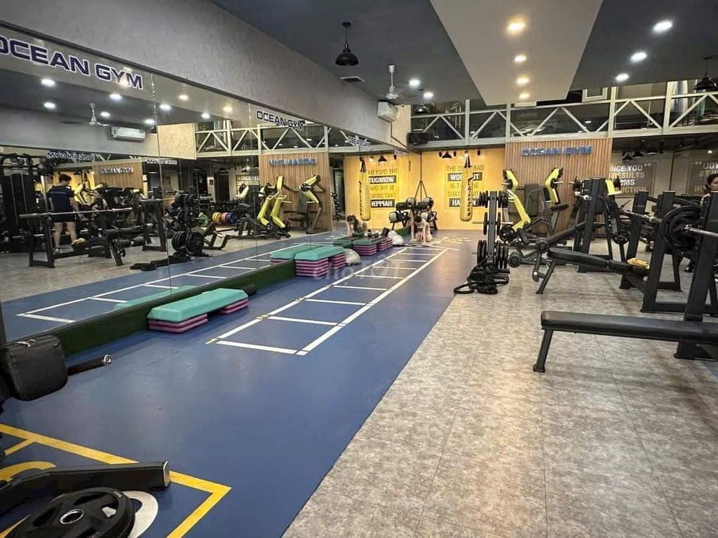 Mặt bằng Phạm Văn Chiêu F.9 DT 9x42m cấp 4 có gác đang làm phòng gym