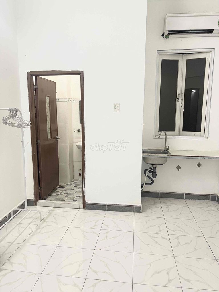 Cho Thuê Phòng 3tr- Q11 Nội Thất, Cửa Sổ
