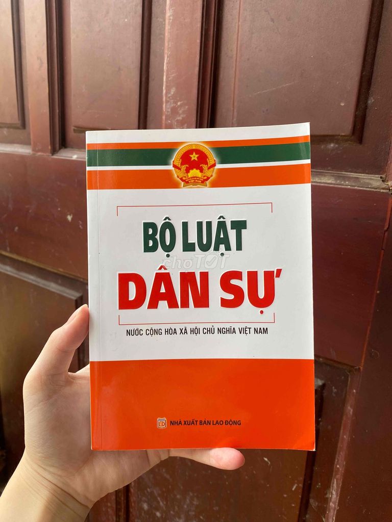 Sách Bộ Luật Dân Sự 95%. Mua bán Sách tại Quận Bắc Từ Liêm Hà Nội được đăng bởi thanh thuy  hình 1