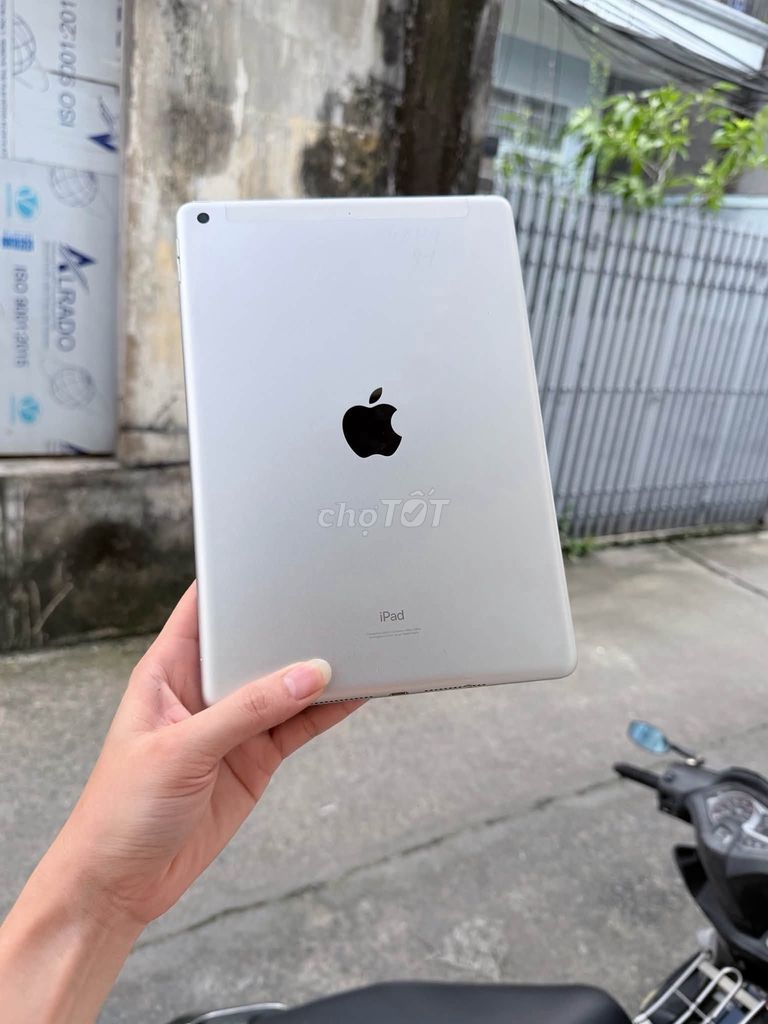 Apple iPad Gen 9 64GB 4G Bạc. Mua bán Máy tính bảng tại Quận 10 Tp Hồ Chí Minh được đăng bởi Hội Đồ Điện Tử hình 1