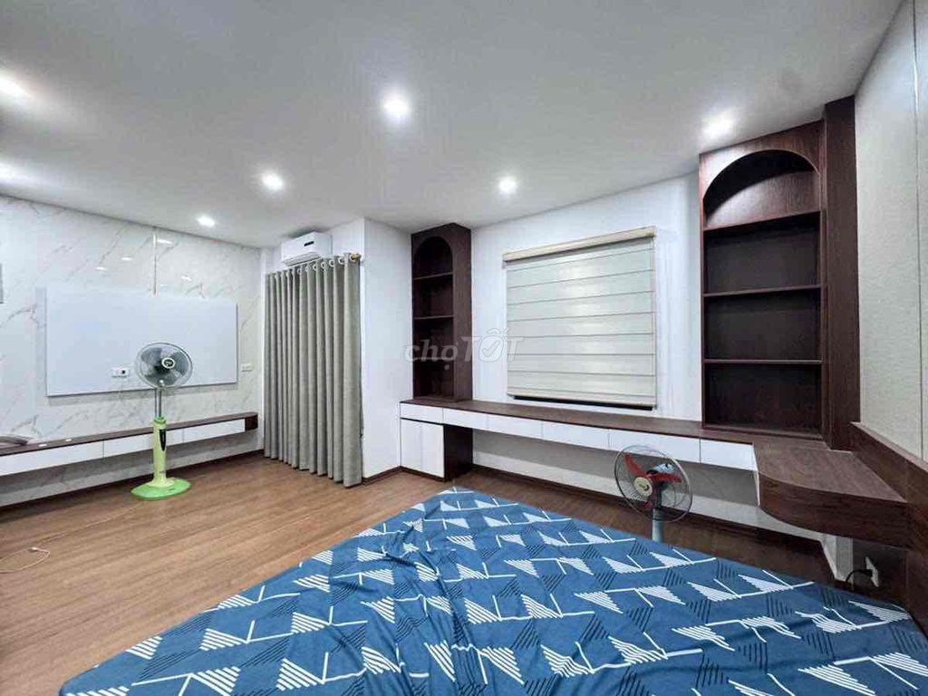 Cho thuê nhà Mỹ Đình DT 45m2 x 5 tầng 4PN 12tr 🔥