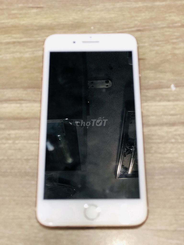 Apple iPhone 8 Plus Vàng hồng. Mua bán Điện thoại tại Quận 3 Tp Hồ Chí Minh được đăng bởi Chauvy House hình 1