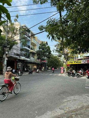Chủ kẹt bán MTKD Lê Khôi. 4.3m x 6m. Nha 2 tấm.