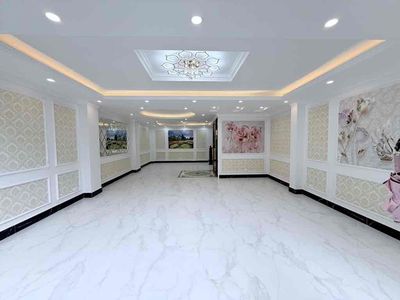 Bán nhà Lạc Long Quân Tây Hồ 70m2 6 tầng thang máy gần Ciputra 15.5 tỷ