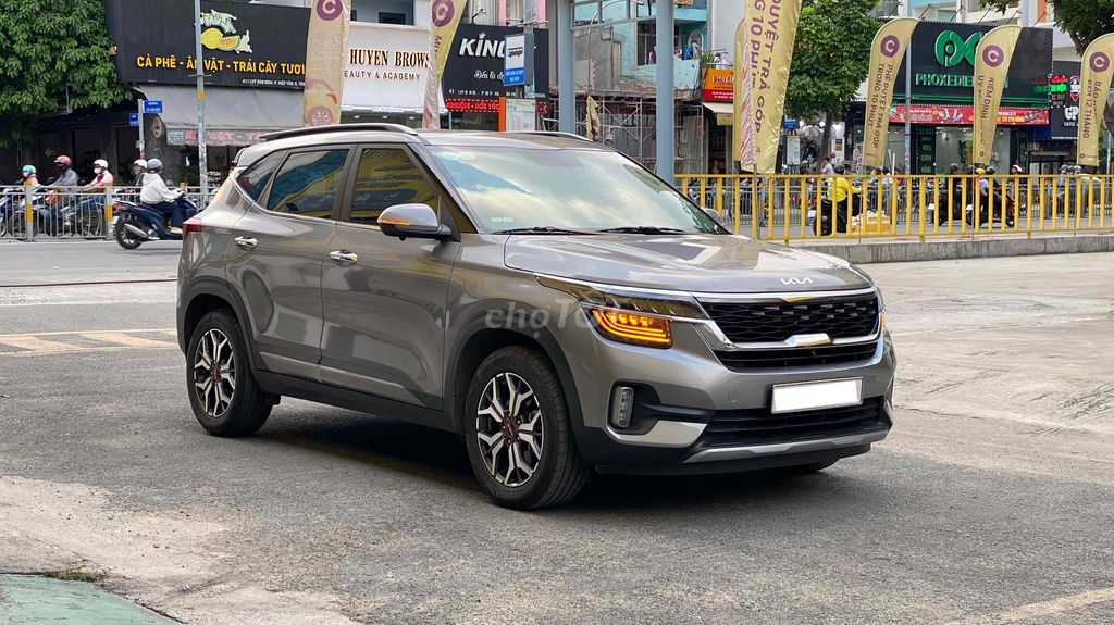 Kia Seltos 2022 1.4 Premium 20.000 km Xe Chuẩn Đẹp