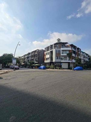 Mặt tiền đường 15B, Quận 7, 100m2, 3 tầng, 6Pn, NHÍC 16 tỷ TL
