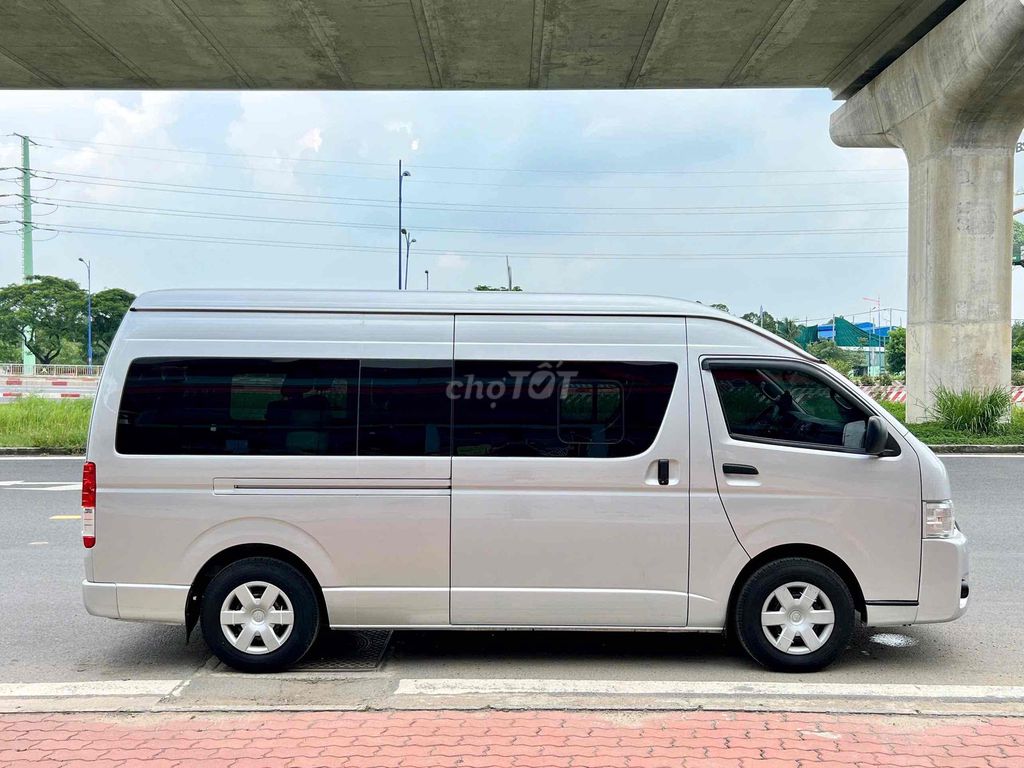 Hiace 2018 3.0L Máy Dầu Số Sàn - Giá còn Giảm. Mua bán Ô tô tại Thành phố Thủ Đức Tp Hồ Chí Minh được đăng bởi Ngọc Long Toyota Đông Sài Gòn hình 3
