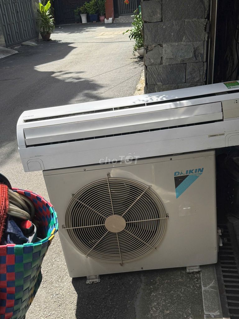 Máy Lạnh Treo Tường Daikin TN69O 2.5HP Trắng zinal. Mua bán Máy lạnh, điều hoà tại Quận Gò Vấp Tp Hồ Chí Minh được đăng bởi Ngọc Việt hình 1