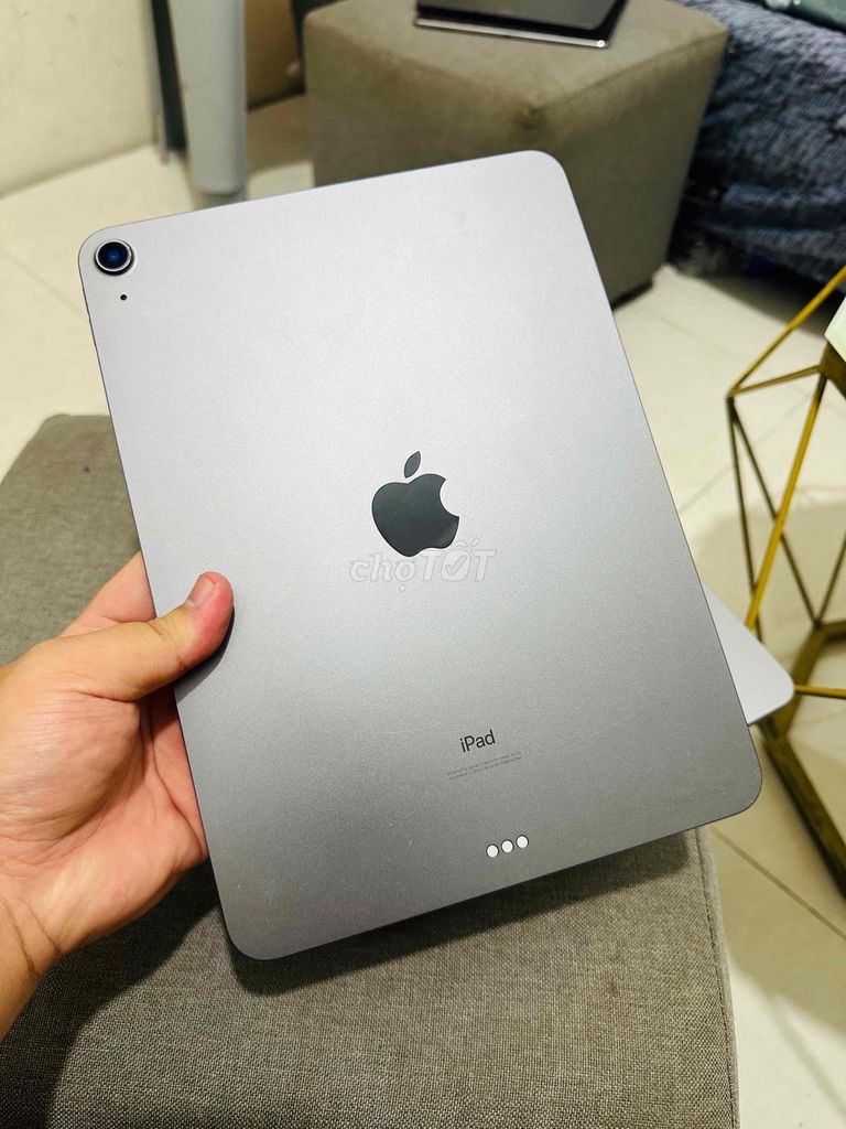 🎁 IPAD AIR 4 64GB WIFI ZIN ALL PIN 94%. Mua bán Máy tính bảng tại Quận Gò Vấp Tp Hồ Chí Minh được đăng bởi TienLe iPad Giá Rẻ hình 1