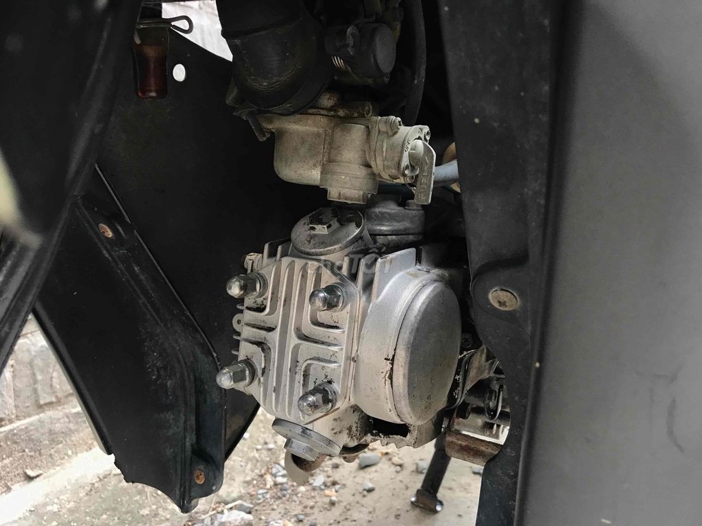 SYM Angela 2018 50cc Đen Đỏ. Mua bán Xe máy tại Quận Bình Tân Tp Hồ Chí Minh được đăng bởi Lê Văn Khang hình 3