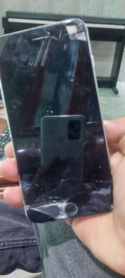 Bán xác điện thoại Iphone. Mua bán Điện thoại tại Quận Gò Vấp Tp Hồ Chí Minh được đăng bởi Công ty TNHH Minh Kiến Hưng