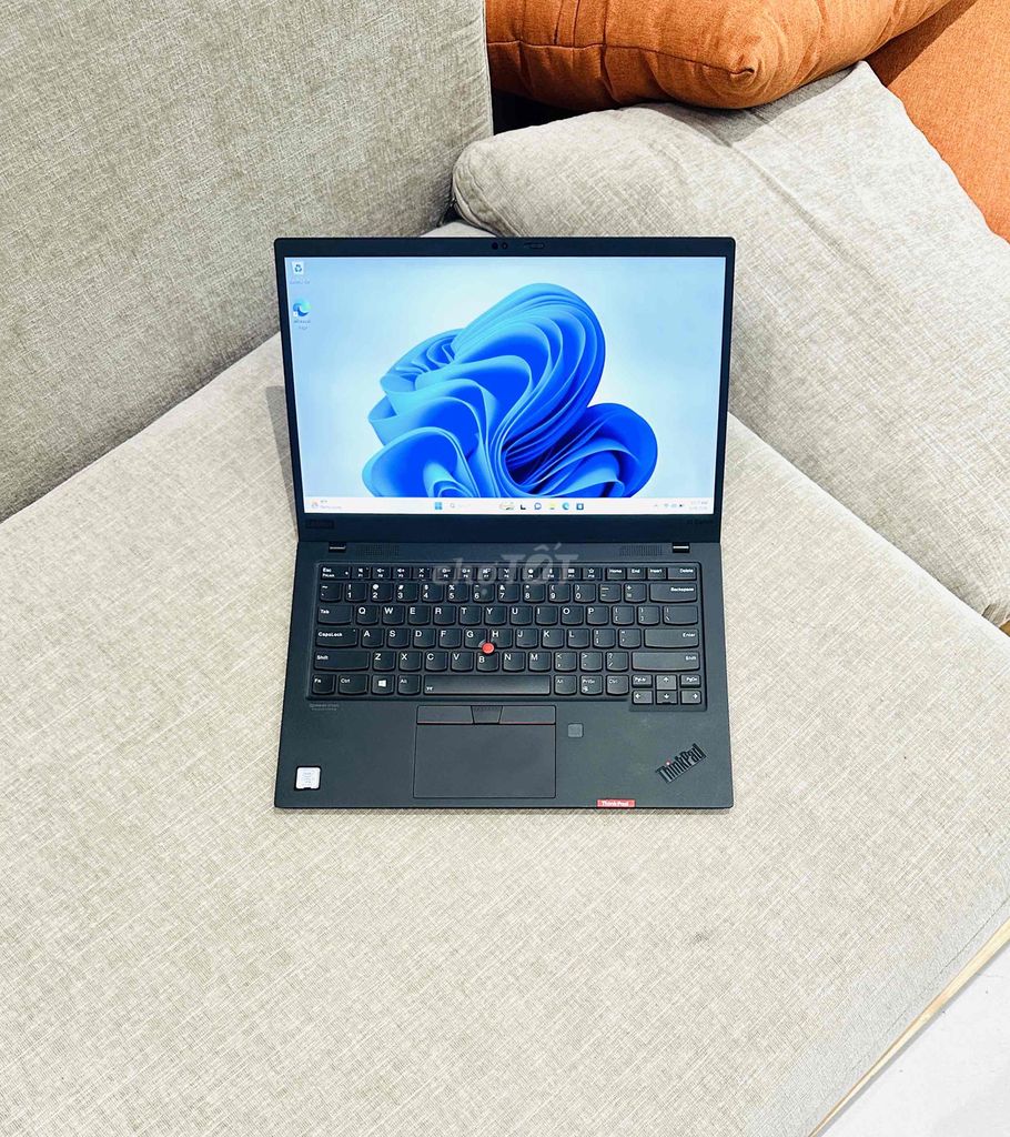 Thinkpad X1 Carbon Gen 7 US LTE+ i7/16/256. Mua bán Laptop tại Quận Hồng Bàng Hải Phòng được đăng bởi Trần Mạnh Cường hình 1