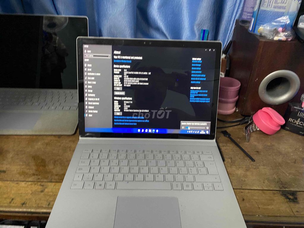 Microsoft Surface Book i5-6300U 8GB/256GB. Mua bán Laptop tại Quận 7 Tp Hồ Chí Minh được đăng bởi nhân hình 1