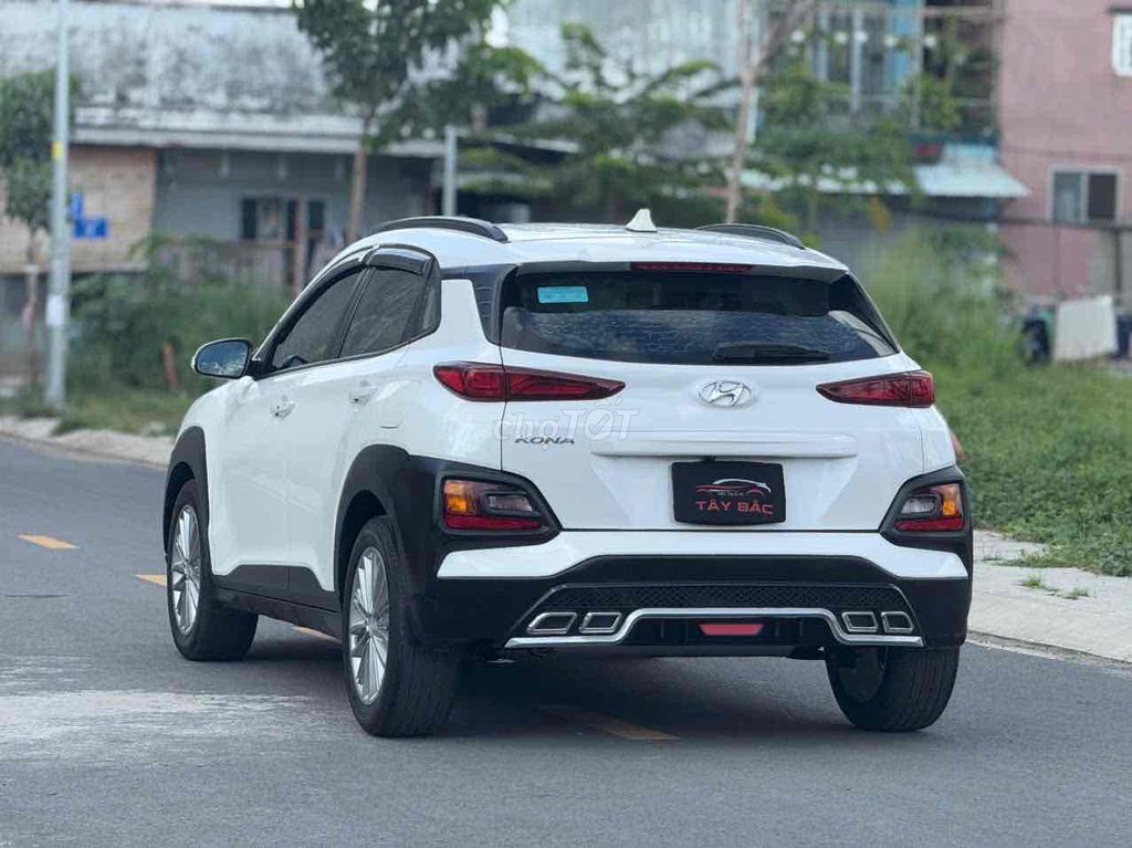 Hyundai Kona 2019 2.0 AT - 60000 km. Mua bán Ô tô tại Huyện Hóc Môn Tp Hồ Chí Minh được đăng bởi a trung hình 5