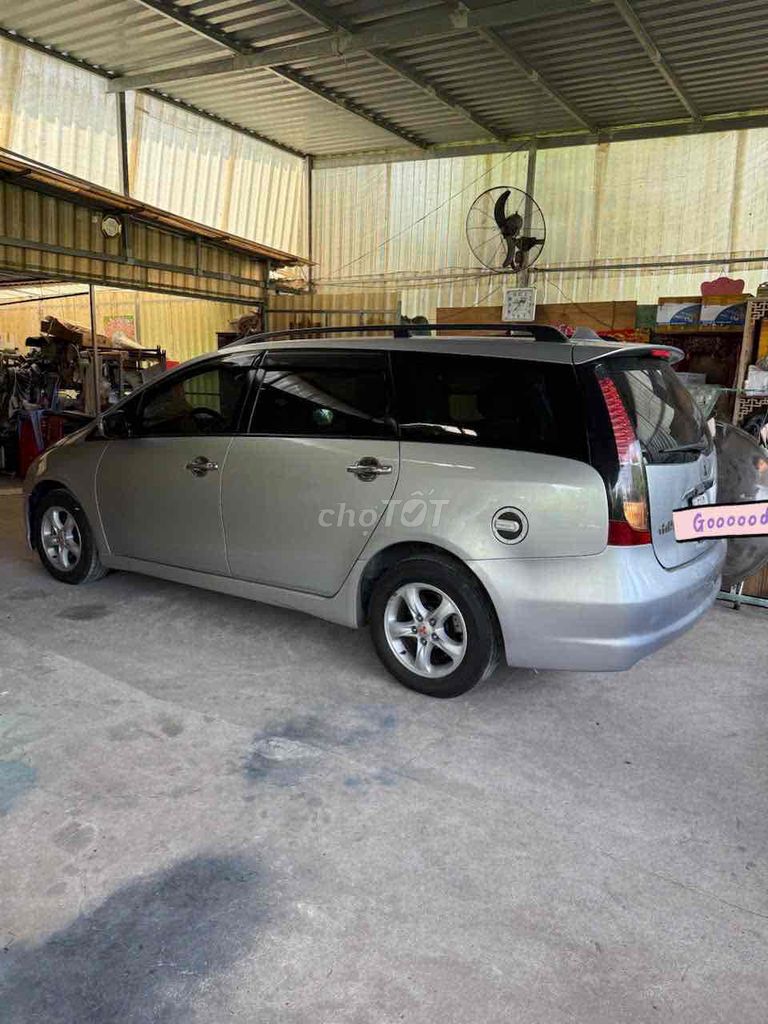 Mitsubishi Grandis 2005 2.4 AT - 68000 km rất đẹp