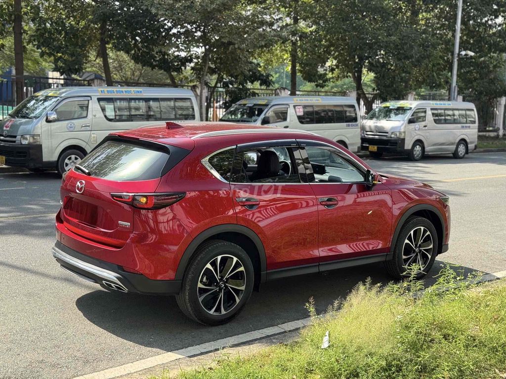 Mazda CX-5 2023 2.0 Luxury - Lướt 8k km - Bớt Lộc. Mua bán Ô tô tại Thành phố Thủ Đức Tp Hồ Chí Minh được đăng bởi Chí Yên  hình 7