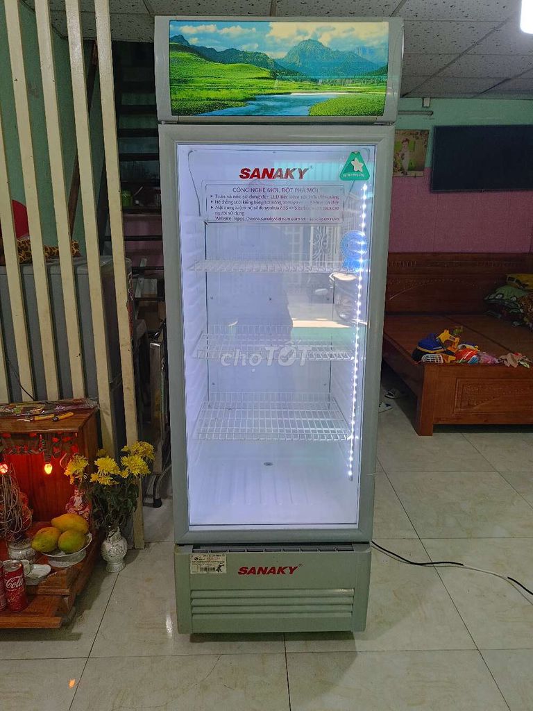 Thanh lý tủ mát Sanaky 300l