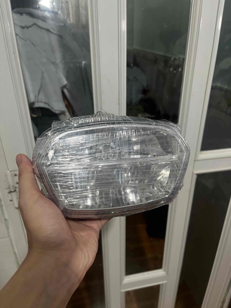 choá đèn led trước + đồng hồ piaggio vespa sprint. Mua bán Phụ tùng xe tại Quận 8 Tp Hồ Chí Minh được đăng bởi Hưởng hình 2