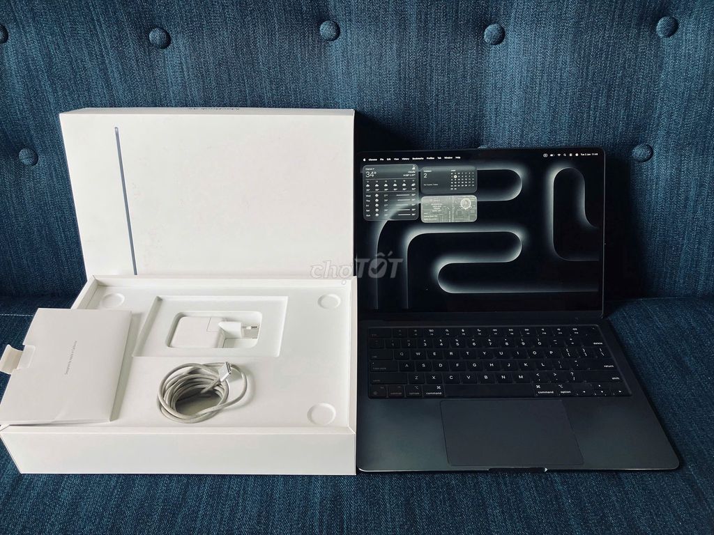 Apple Macbook Air M2 8GB/256GB . Mua bán Laptop tại Huyện Gia Lâm Hà Nội được đăng bởi TheAnh hình 1