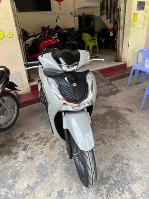 sh 160 abs đời 2023 mới chát. Mua bán Xe máy tại Thành phố Long Xuyên An Giang được đăng bởi Lê Quang Xe Máy