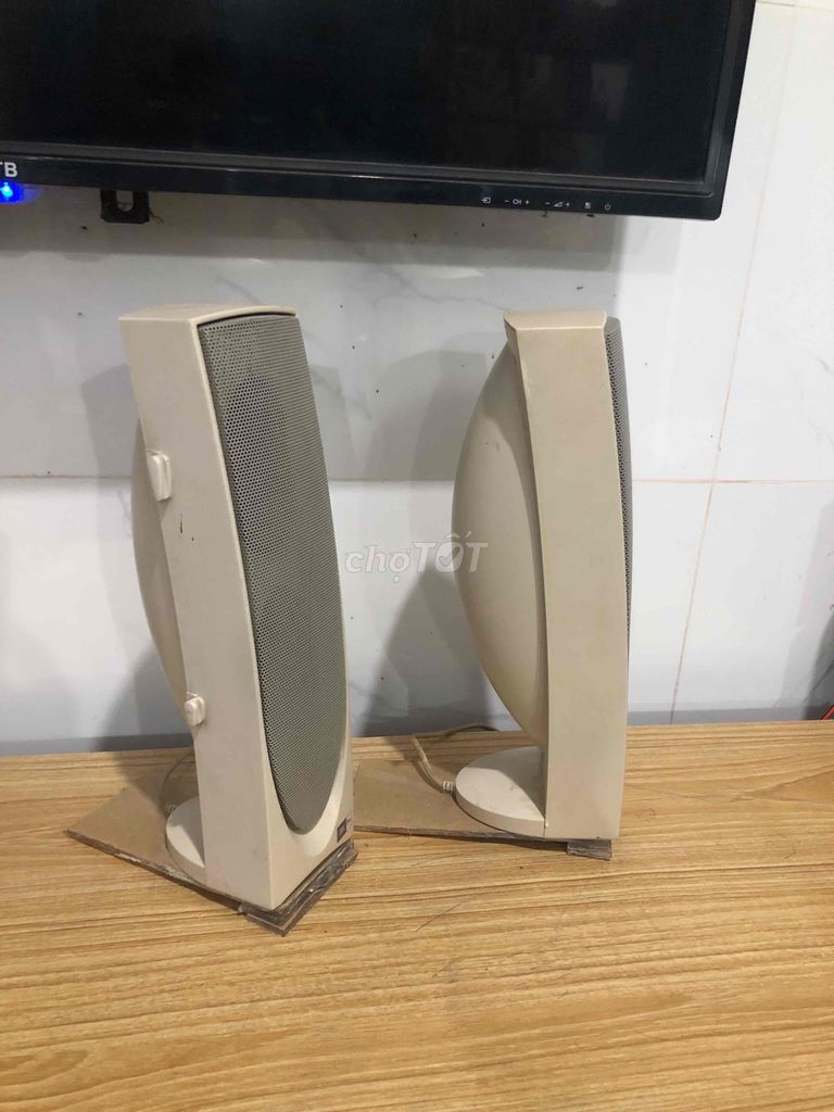 loa vi tinh JBL
