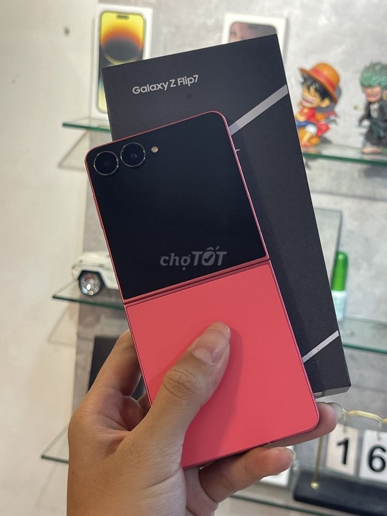 Samsung Galaxy Z Flip7 Hồng 256Gb 12Gb 2 sim 98%. Mua bán Điện thoại tại Quận 3 Tp Hồ Chí Minh được đăng bởi Tuấn 2hand Store hình 1