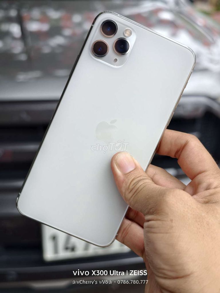 Apple iPhone 11 Pro Max 64GB Bạc 99%. Mua bán Điện thoại tại Thành phố Qui Nhơn Bình Định được đăng bởi võ anh đào hình 1